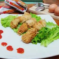 CUMI ISI INDOMIE